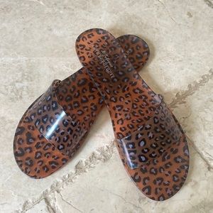 Rubber Leopard Print Sandal Size 10